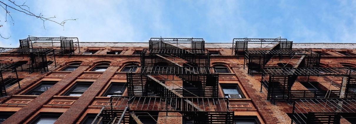 firescape on an apartment building